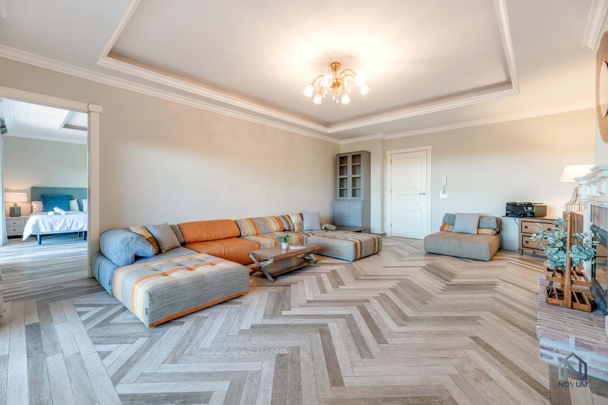 Spacious 6 Bdrm - Golf Lover's Paradise Lägenhet *